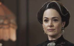 Virada em Segundo Sol: Rosa trai Valentim, humilha o pai e dá show de  ostentação · Notícias da TV