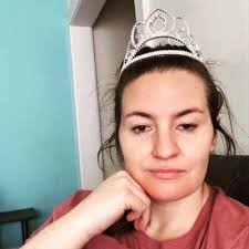 Hannah Feeney (@feeneyh)