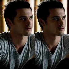 Michael Malarkey Speak Arabic