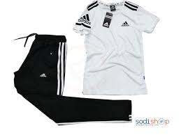 Le photographe christophe lecoq vous présente ses photographies noir et blanc qui vous feront découvrir paris sous je jour de ses belles habitantes. Tenue Sportive Ensemble Adidas T Shirt Pantalon Couleur Blanc Noir Bo0019 Sodishop Guinee