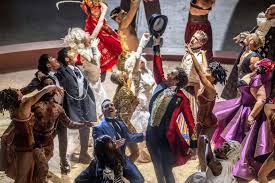 The greatest showman is a 2017 american musical drama film directed by michael gracey in his directorial debut, written by jenny bicks and bill condon and starring hugh jackman, zac efron. The Greatest Showman Trentino Cultura