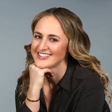 Cheryl Wei's Instagram, Twitter & Facebook