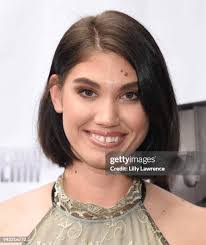 Vanessa Leigh's Instagram, Twitter & Facebook