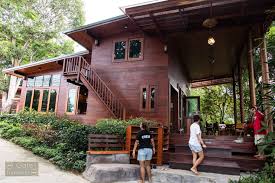 Thai is closely related to lao, and northern dialects of thai are more or less mutually intelligible with lao. River Tales à¹à¸ à¸‡à¸à¸£à¸°à¸ˆà¸²à¸™ à¹„à¸›à¸™à¸­à¸™à¹€à¸• à¸™à¸— à¸«à¸¢ à¸­à¸™à¸ à¸™à¸ˆ à¸¡à¹à¸¡ à¸™ à¸³à¹€à¸žà¸Šà¸£à¸š à¸£ Readme Me