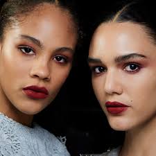 How to Get Amy Schumer's Award-Winning Smoky Eye