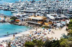 Ritzi restaurant puerto portals is open every day from 12.30pm. Portals Nous Puerto Portals Sud Westen Erstaunlich Renoviertes Penthouse Mit Herrlichem Blick In Portals Nous