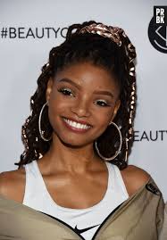 Foto: Halle Bailey já participou de diversas produções na tv, como a série  "Grown-ish"