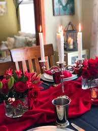 Vampire diaries (the vampire diaries). Vampire Dinner