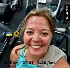 Maria Deville's Instagram, Twitter & Facebook