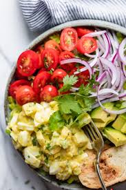 This healthy egg, vegetable and shrimp fried rice comes together in about 30 minutes for a delicious dinner you can make any day of the week. Healthy Egg Salad Easy Quick Feelgoodfoodie