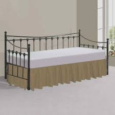 How To Choose The Right Bedskirt
