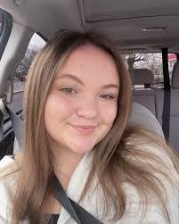 Heather Lail's Instagram, Twitter & Facebook