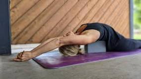 The Best Yoga Blocks | Tested & Ranked