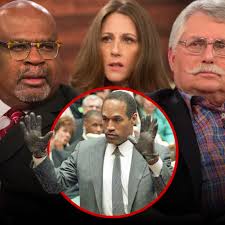 O.J. Simpson Prosecutor Chris Darden Endorsed by Goldmans for Judgeship