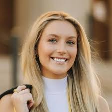 Gina Gilkey's Instagram, Twitter & Facebook