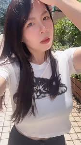 好熱 瀏海你再不變長我就把你剪成妹妹頭喔！