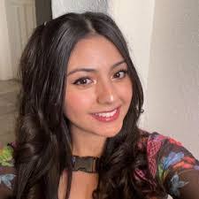 Blanca Saucedo's Instagram, Twitter & Facebook