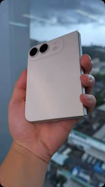 Here's the recap on what we know about iPhone Ultra so far!