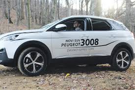 Upravo zbog toga, zaintrigirao nas je peugeot 3008 s novim 1.5 bluehdi od 130 ks, koji smo na izvestan način uporedili s još manjim benzinskim 1.2 puretech, iste snage! Transformacija Je Uspjela Pogledajte Kako Izgleda Pezo 3008
