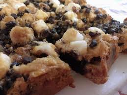 Mallowmelt Blondies So My Daughter Is A Fan Of The Kotlc Series Who Knows What Kotlc Stands For And In This Series They Bake Th Gooey Treats Food City Cake