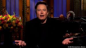 Elon reeve musk frs (born june 28, 1971) is an american businessman. Opinion Elon Musk A Liability For Bitcoin Opinion Dw 14 05 2021