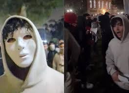 Carl Cade's Instagram, Twitter & Facebook