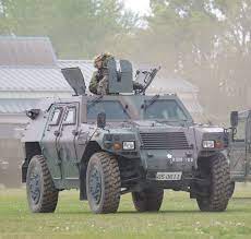 komatsu lav light armoured transport japan ground self defense force 軍用車両 陸上自衛隊 車両