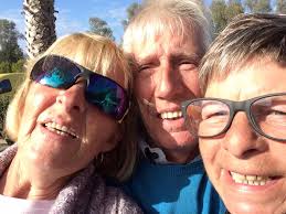 Happy Thursday dear members.....another weekend will soon be with us 🤎🌴🤎  xxx