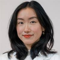 Cecilia Gee's Instagram, Twitter & Facebook