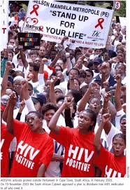 South africa has 7.1 million people living with hiv, which accounts for a woman who is pregnant and living with hiv holds antiretroviral medication in the palm of her hand in july 2013 in south africa. Scielo Saude Publica South Africa Unveils National Hiv Aids Treatment Programme South Africa Unveils National Hiv Aids Treatment Programme