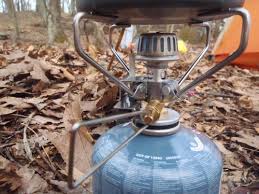 Collapsible leg design allows you to fit the stove in a small plastic carrying case the size of your fist. Snowpeak Gigapower Stove Review Treelinebackpacker