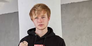 Maybe you would like to learn more about one of these? Sam Golbach S Age Girlfriend Height Net Worth Biography
