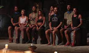 Όλα τα στατιστικά του survivor 2021 το survivor είχε την πρώτη αποχώρηση και εκτοξεύτηκε. Survivor Aytos O Paikths Apoxwrhse Pws Diamorfwnetai To Klima Stis Dyo Omades In Gr