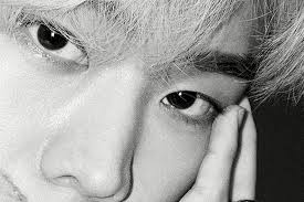 Demian 대신 de:light에게 전해드립니다 (staff가 운영합니다) 데미 데미 데데미! Demian In 2021 Korean Artist Photo Cards Artist