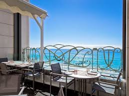 Le 3e Restaurant Terrace At Hotel Hyatt Regency Nice Palais De La Mediterranee Nice France Hotels Nice France Best Hotels