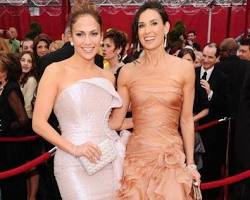 Image of Kate Winslet in Versace dress