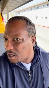 #apaypadagreat #thumb2fingerrecords #straightlaced #inthebay #bearonthebeat  #realshit #doingitmovin #twosnfews #love #freshlybraided enjoy yourself  enjoy your life still cleaning and sober still ...