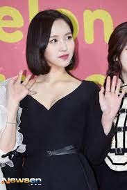 k pop おしゃれまとめの人気アイデア pinterest marina grisso 女性 女の子 twice ミナ 可愛い