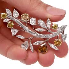 fine jewelry brooches