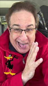 Daffy Duck, self-proclaimed star of the show, promotes Jeff Bergman's  Looney Legends in Conversation at San Diego Comic-Con with special  commentary by Director/Actor Noel Blanc. 🎬 Join us from 1:30 PM ...