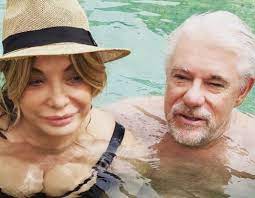 8,383 likes · 2 talking about this. Ricky Tognazzi Mio Padre Era Assente Simona Izzo Mi Ha Costretto A