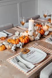 Choisissez un chemin de table vert, orange ou bordeaux pour rappeler. 1001 Idees De Deco Table D Automne Qui Vont Vous Inspirer