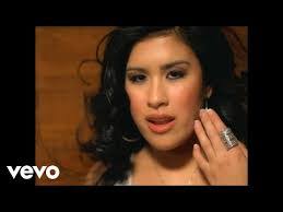 Eva Holcomb's Instagram, Twitter & Facebook