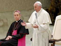 Video of the meeting between grand ayatollah sistani and pope francis circulating on iraqi social media. Pope Francis Says He Would Baptise Aliens Who Are We To Close Doors The Independent The Independent