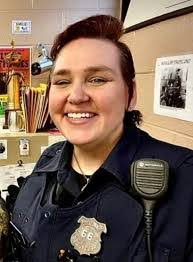 Belinda Kyle's Instagram, Twitter & Facebook