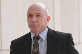 Little Explorers A: At the Zoo (Paperback)