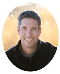 Scott Powell's Instagram, Twitter & Facebook