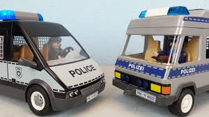 Der mannschaftswagen befördert die polizisten schnell zum unfallort. Playmobil Mannschaftswagen Vergleich Seratus1 Unboxing Polizei Youtube