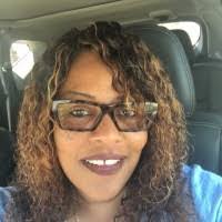 Jaclyn Zaragoza's Instagram, Twitter & Facebook