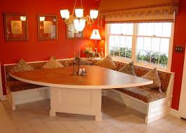 The primary chosen is the triangle dining table set with 4 chairs of madesa model. Benchesdining September 2017